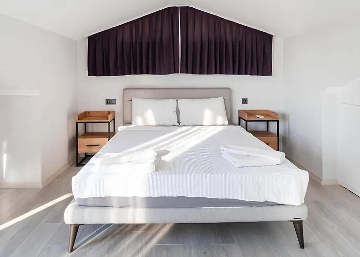 Tranquil Peaceful Tunc Villa