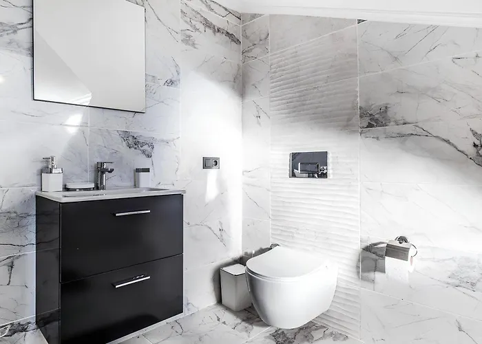 Tranquil Peaceful Tunc *