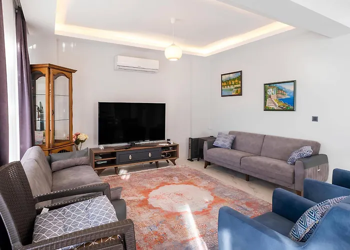 Tranquil Peaceful Tunc Villa Fethiye