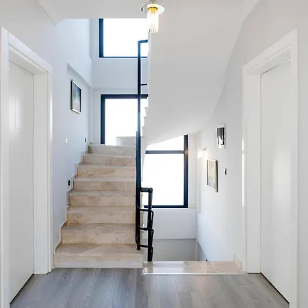 Vila Tranquil Peaceful Tunc *